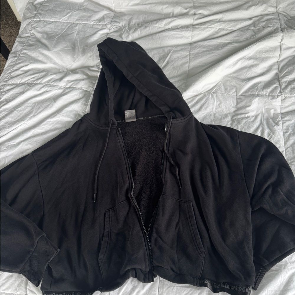 Sports Illustrated Black Cropped Hoodie, Size Small (Runs Large)